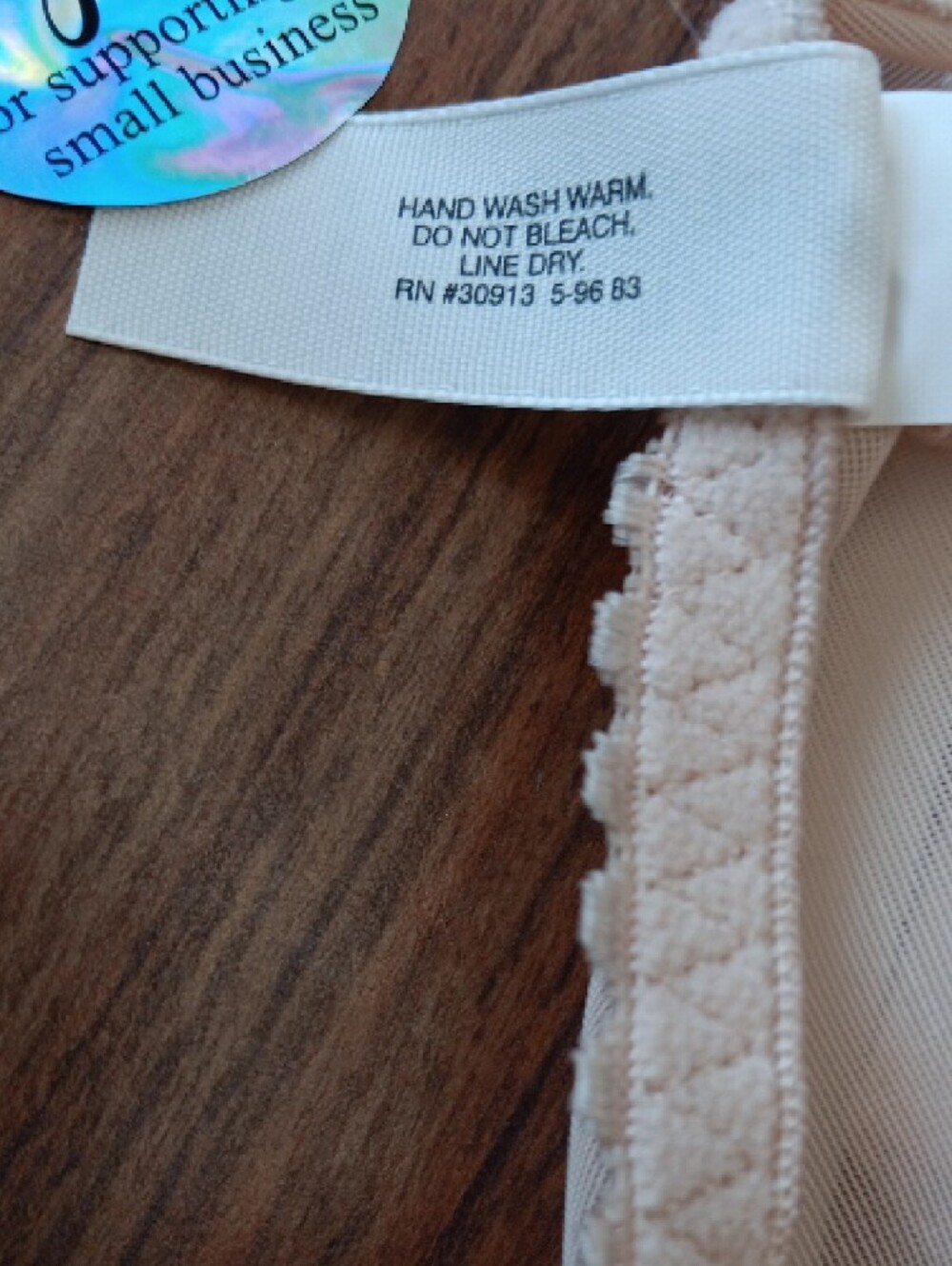 VINTAGE, MADE IN USA 1983.NWT Lace-Trim Chemise Slip in Blush. EXC CONDITION 34C - Picture 16 of 16